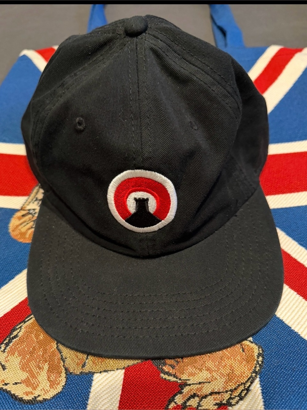 CAMDEN TOWN BREWERY CO. UK 🇬🇧 ARCTIC 'PARKI' LOGO UNISEX CAP